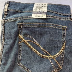 NWT 24 WR Ariat REAL Straight Leg Jeans